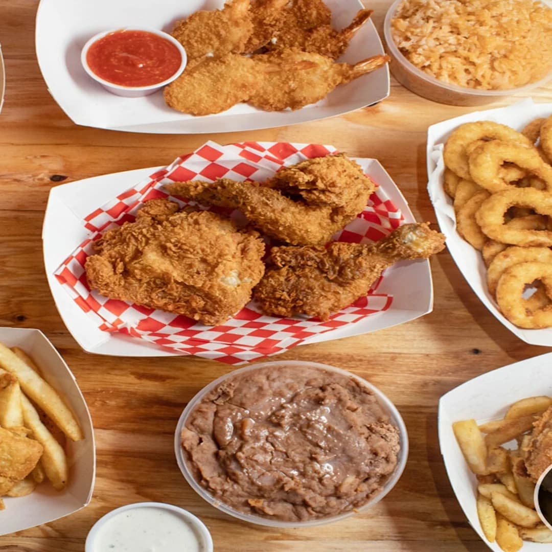 10 mix chicken crispy with fries — Fried Chicken
